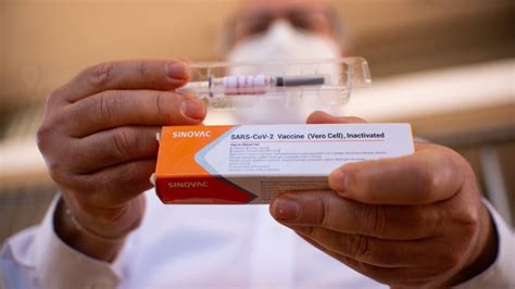T­ü­r­k­i­y­e­,­ ­A­f­r­i­k­a­ ­ü­l­k­e­l­e­r­i­n­e­ ­2­0­0­ ­b­i­n­ ­d­o­z­ ­S­i­n­o­v­a­c­ ­a­ş­ı­s­ı­ ­h­i­b­e­ ­e­t­t­i­